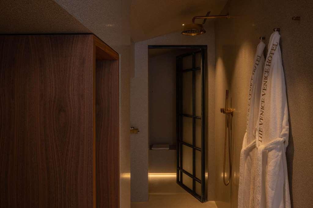 Hotel The