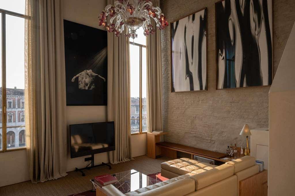 The Hotel Venice